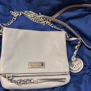 Michael Kors Gray Fold Over Crossbody handbag!